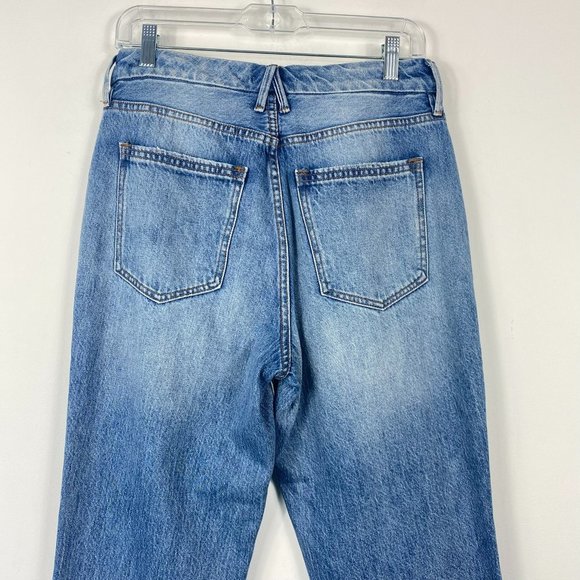 Good American Light Blue Straight Leg Jeans - Picture 8 of 15